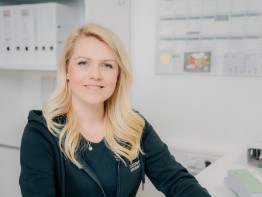 zahnwerk empfangsdame